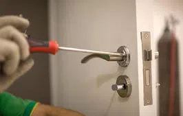 Locksmith Master Shop Moorpark, CA 805-253-1578 Locksmith Master Shop Moorpark, CA 805-253-1578 - 5-Locks-Repair